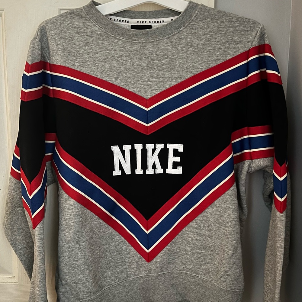 Nike Sportswear Vintage Style Fleece Crewneck Sweatshirt